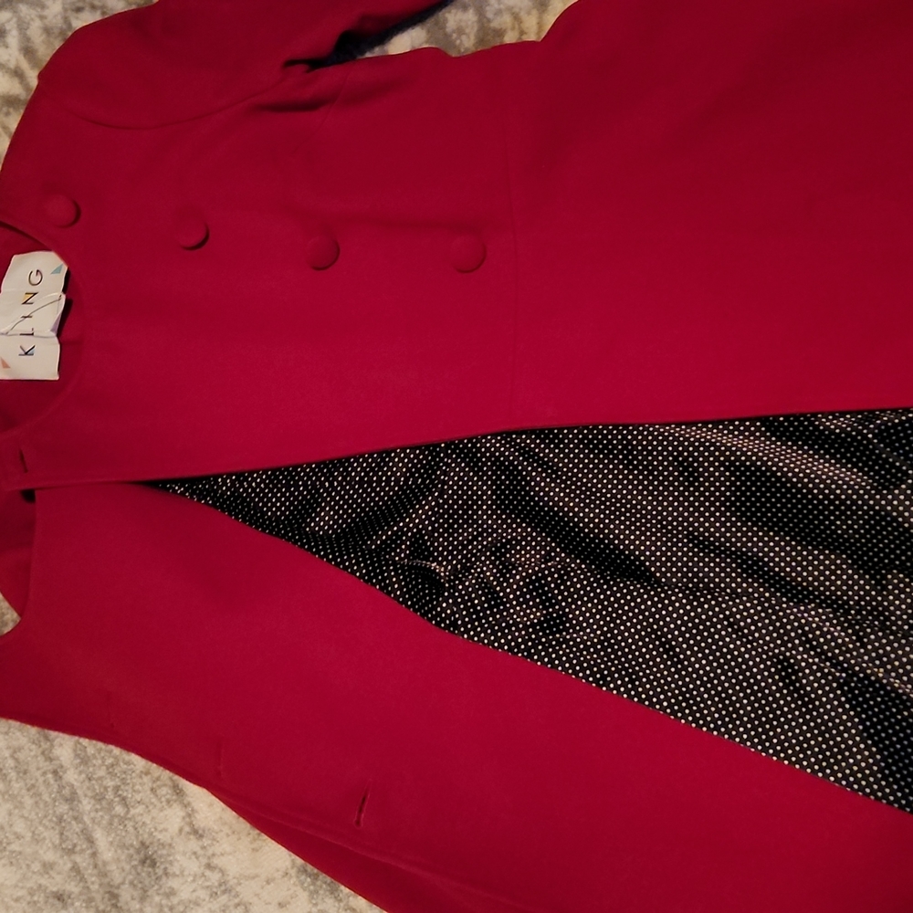 Red coat - Picture 5 of 12
